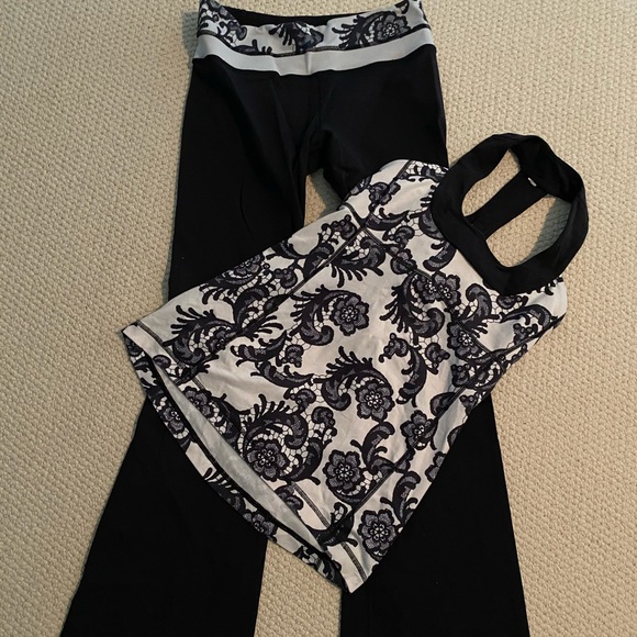 Lululemon Laceoflage Scoop Neck Tank - Picture 3 of 3